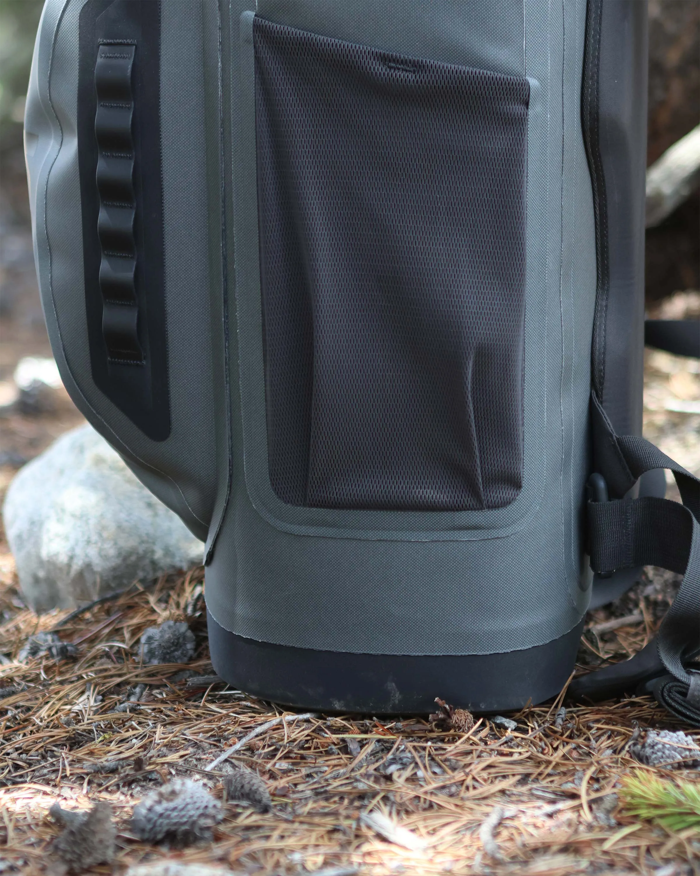 Kodiak 2000 Cooler Backpack | Stone