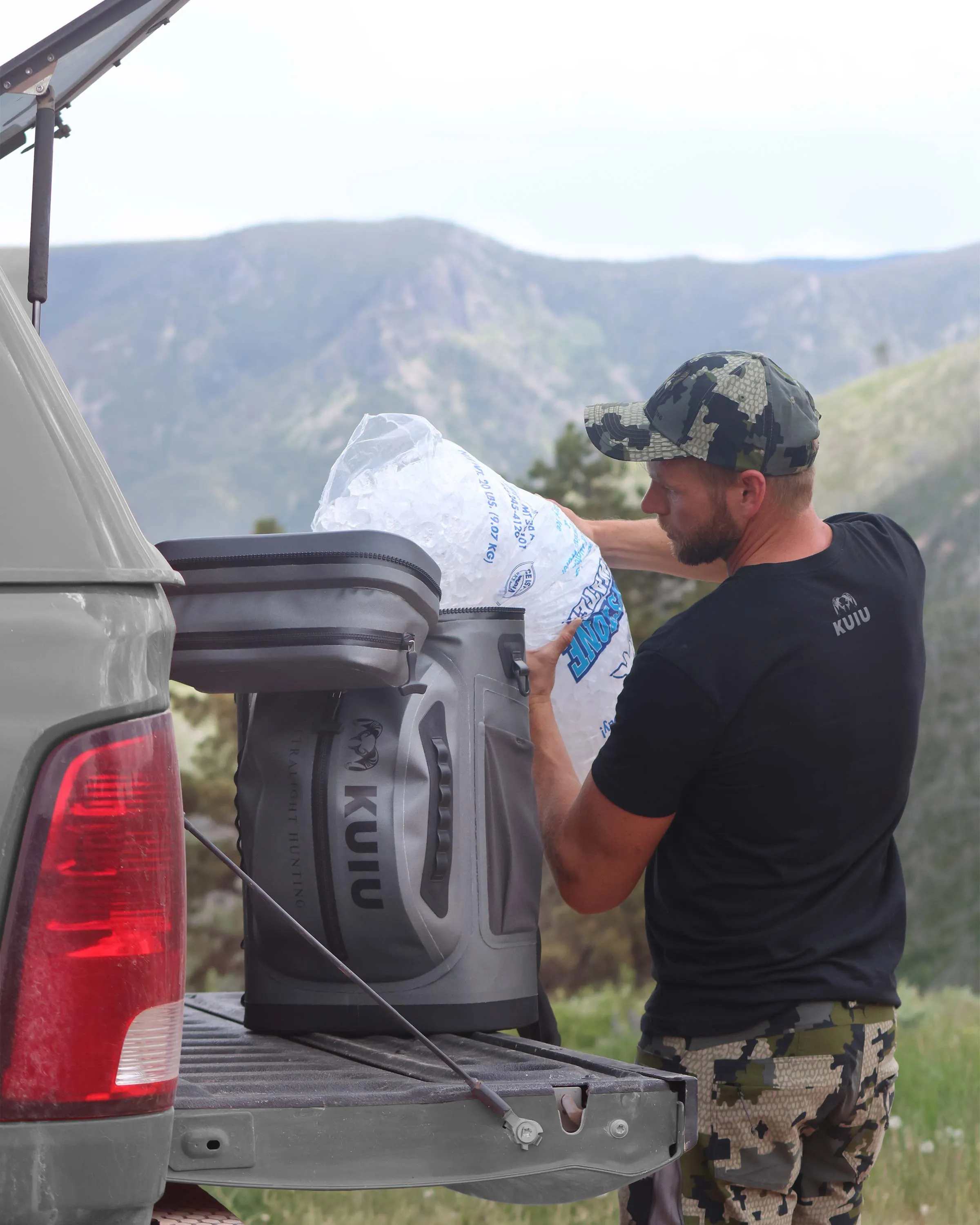 Kodiak 2000 Cooler Backpack | Stone
