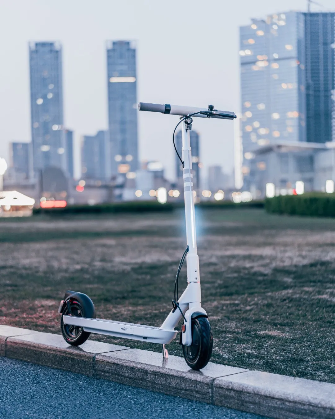 OKAI Neon Lite ES10