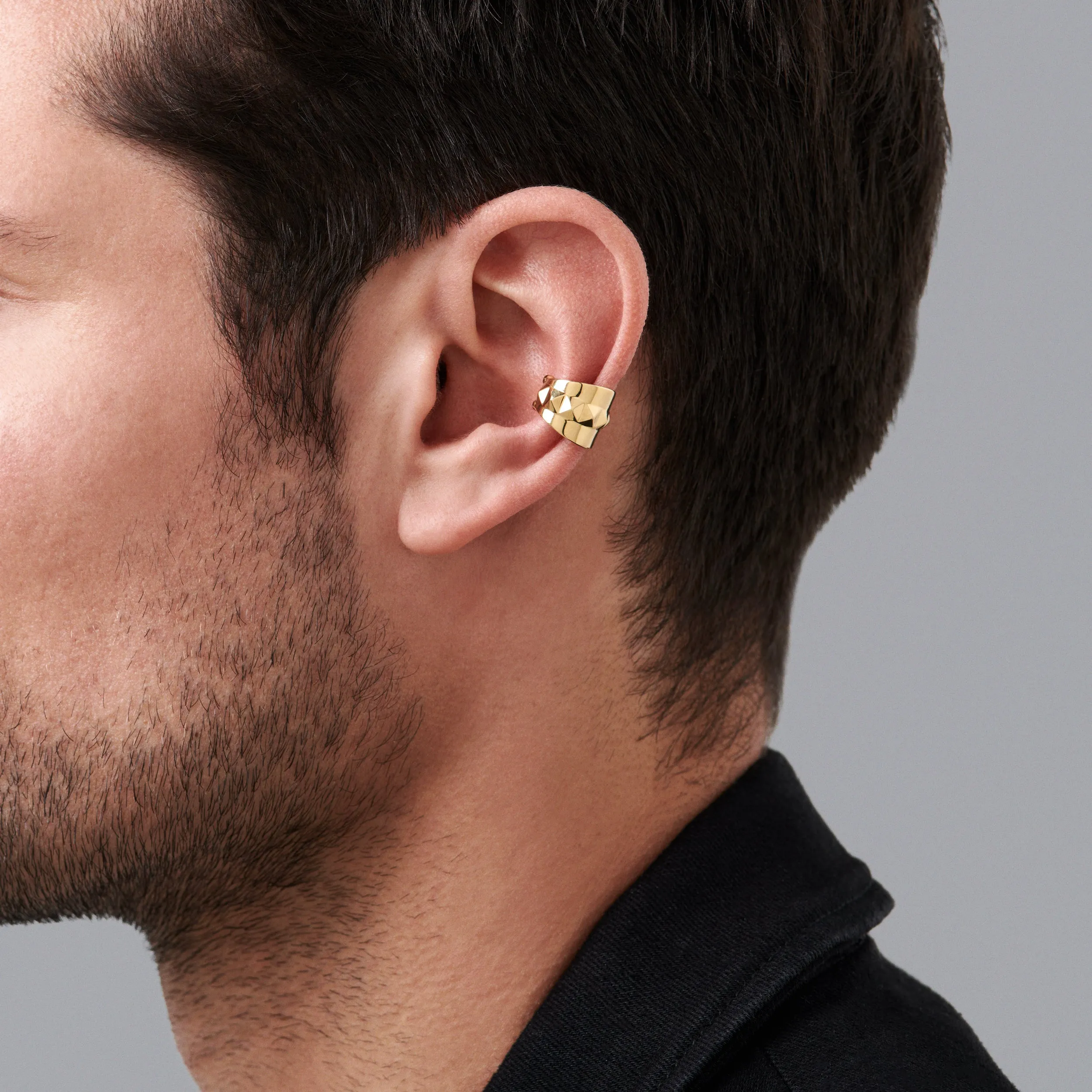 R.08® Bold Single Ear Cuff | 18K Yellow Gold