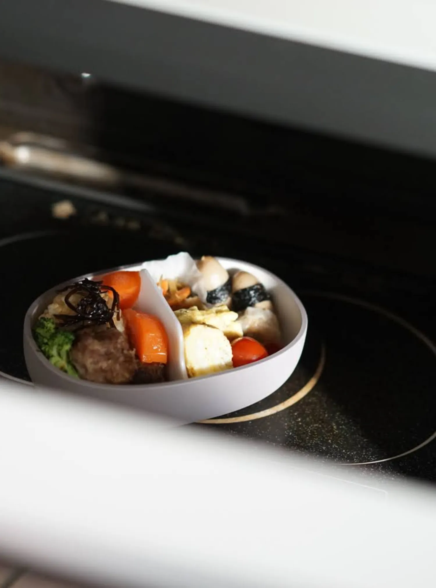 Takenaka Bento Box Pebble (Gray Stone)