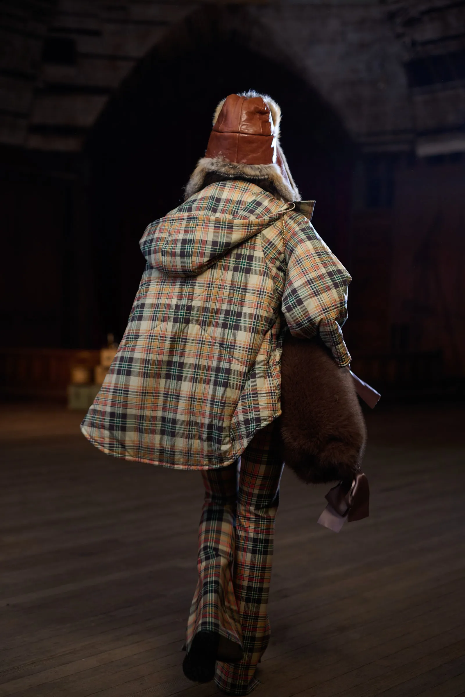 The Narnia Muff Purse