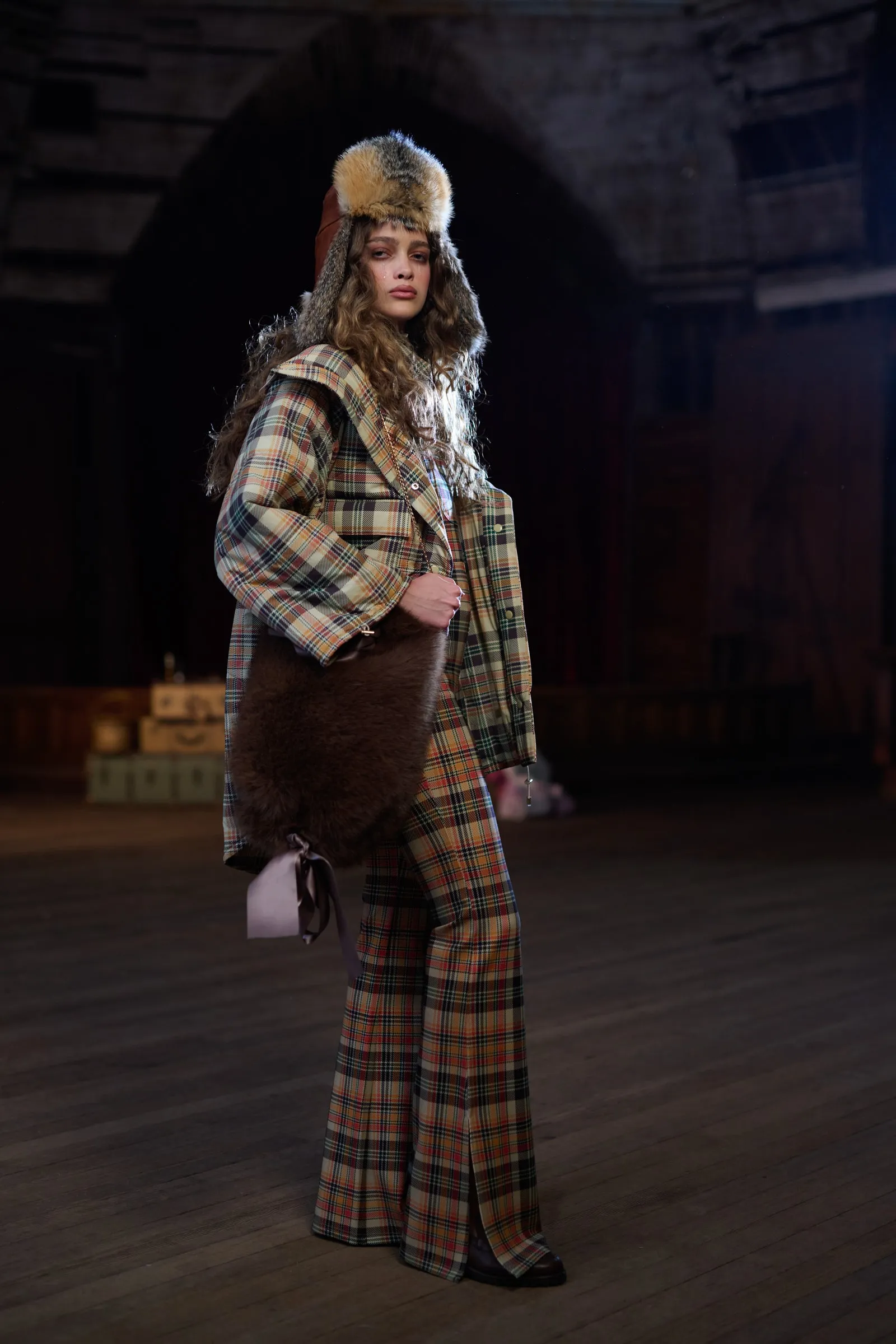 The Narnia Muff Purse